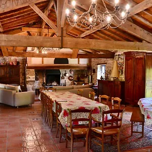 Domaine De Ferrieres Haut Hébergement de vacances