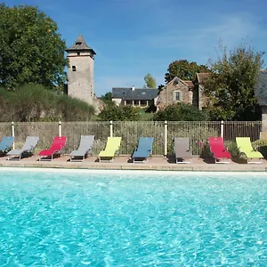 Le Chateau De Pervinquieres Hébergement de vacances